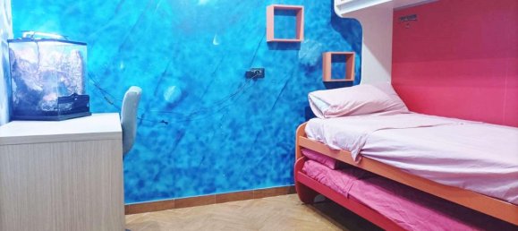 Квартира с 2 комнатами в Трани, Италия № 2936 51