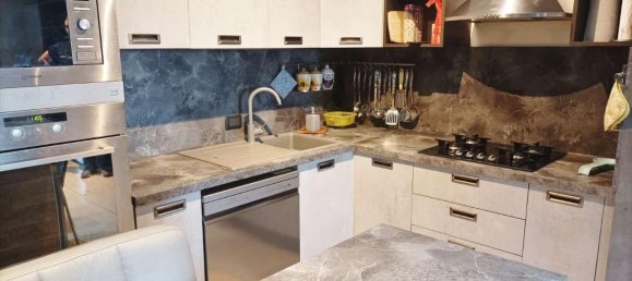 Квартира с 2 комнатами в Трани, Италия № 2936 2