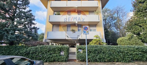 Квартира с 2 спальнями в Бусто Арсицио, Италия № 132633 2