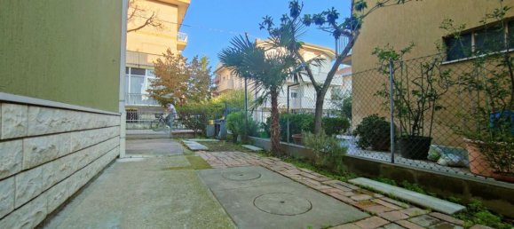 4 rooms Apartment in Rimini, Italy No. 195542 14