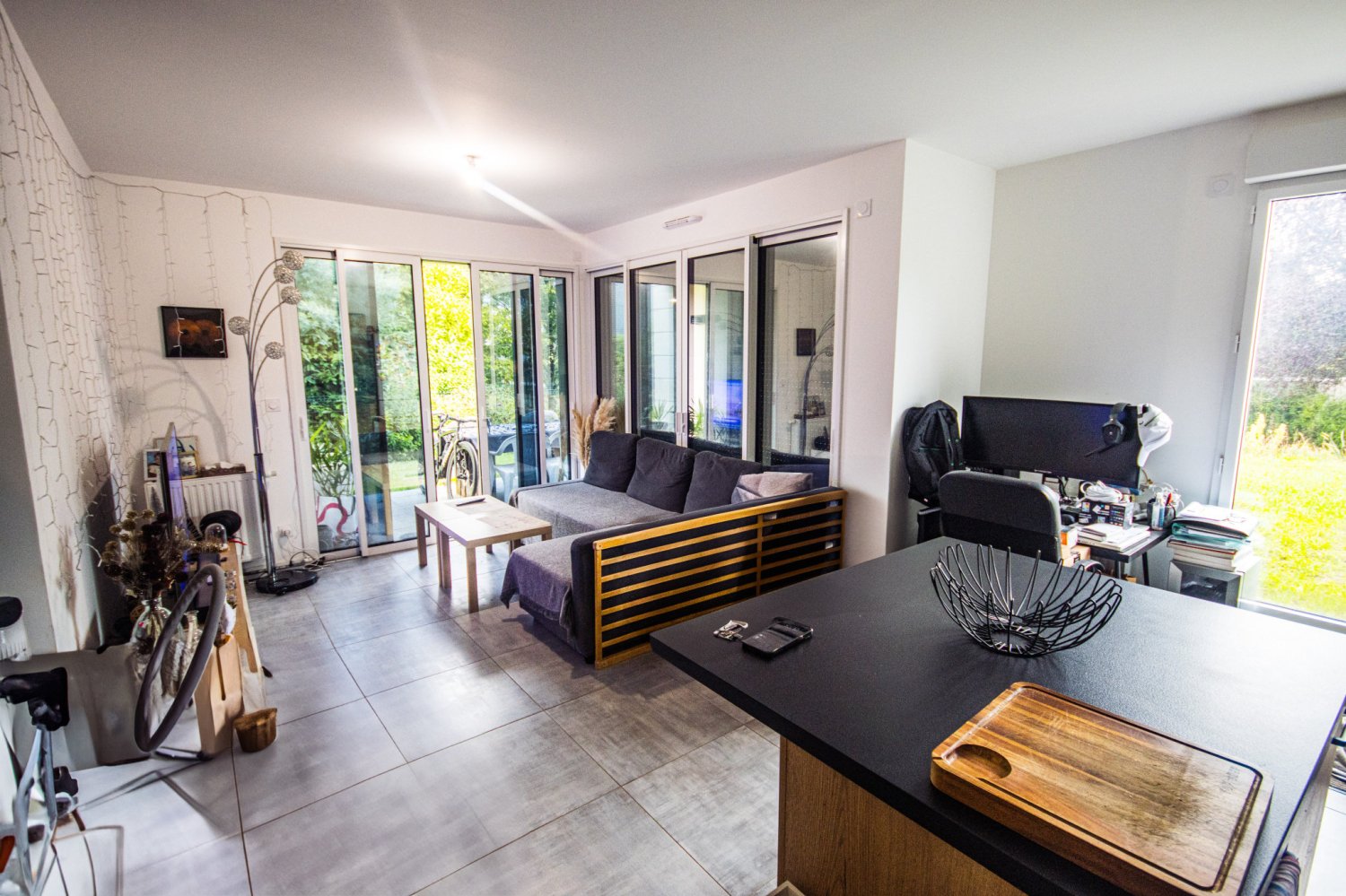 2 bedrooms Apartment in Saint-Cyr-sur-Loire, France No. 264872