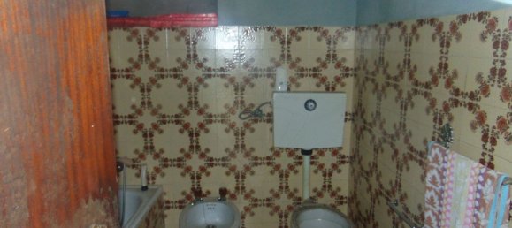 2 bedrooms House in Mesquitela, Portugal No. 163656 4