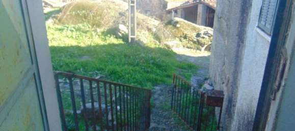 2 bedrooms House in Mesquitela, Portugal No. 163656 6