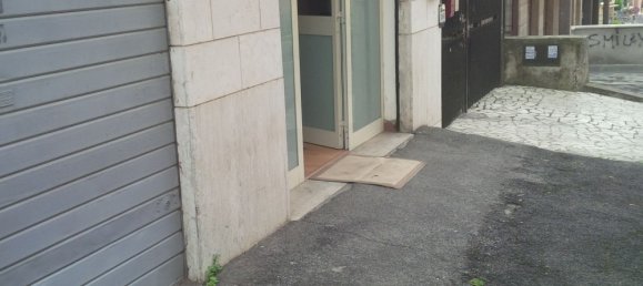 2-Zimmer Gewerbliche Immobilie in Rome, Italy, Nr. 141767 4