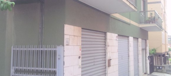 2-Zimmer Gewerbliche Immobilie in Rome, Italy, Nr. 141767 5