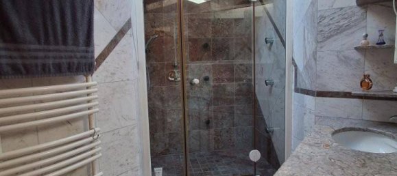 Дом с 4 комнатами в Вена, Австрия № 226227 20