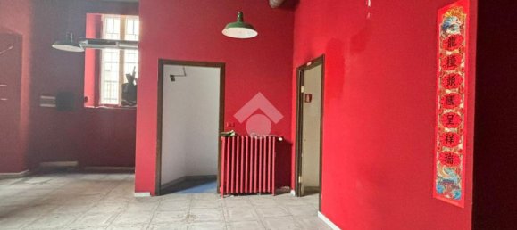 3 rooms Commercial property in Milan, Italy No. 287963 8