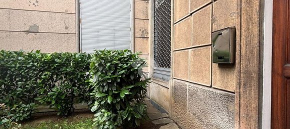 3 rooms Commercial property in Milan, Italy No. 287963 3