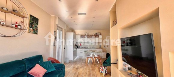 Apartamento T2 em Pozzuoli, Italy N.º 212377 22