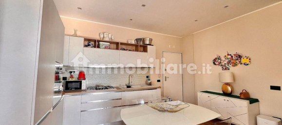 Apartamento T2 em Pozzuoli, Italy N.º 212377 10