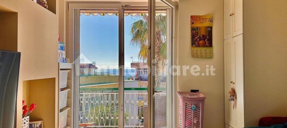 Apartamento T2 em Pozzuoli, Italy N.º 212377 29