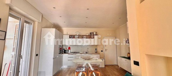Apartamento T2 em Pozzuoli, Italy N.º 212377 9