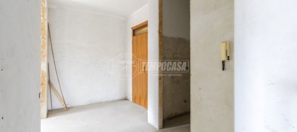 3 bedrooms Apartment in Morrovalle, Italy No. 71449 2