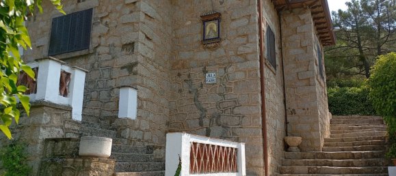 4 bedrooms House in Madrid, Spain No. 186510 8