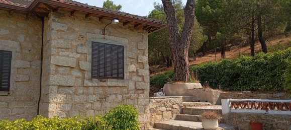 4 bedrooms House in Madrid, Spain No. 186510 9