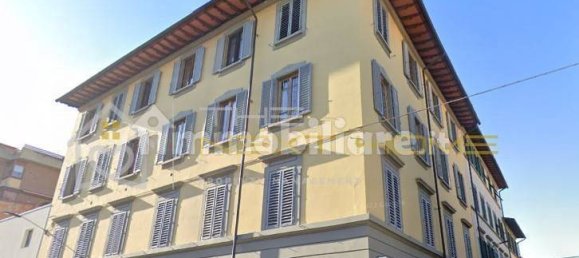 3 bedrooms Apartment in Florence, Italy No. 362426 24