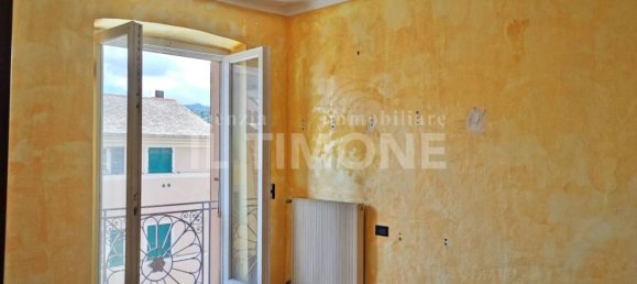 3 bedrooms Duplex in Rapallo, Italy No. 307341 7