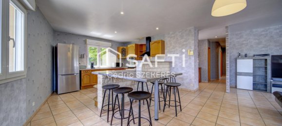 Casa de 4 dormitorios en Rombas, France No. 262769 2