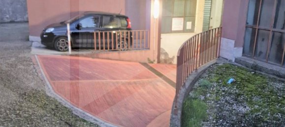 Studio in Rome, Italy, Nr. 26532 2