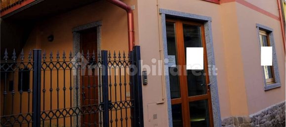 5-Zimmer Gewerbliche Immobilie in Borno, Italy, Nr. 265538 4