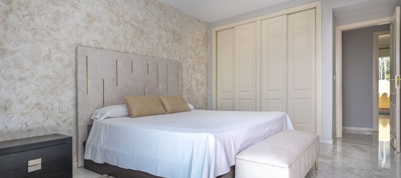 3 bedrooms Penthouse in Marbella, Spain No. 92969 22