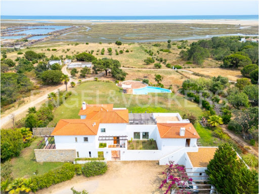 5 bedrooms Villa in Tavira, Portugal No. 208889