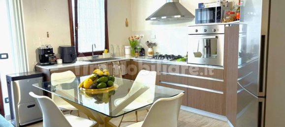 Квартира с 2 спальнями в Импрунета, Италия № 265844 11