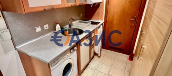 Квартира с 1 спальней в Свети-Влас, Болгария № 787 3