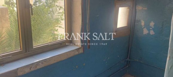 4 غرف نوم طابقين في Santa Venera, Malta رقم 471 11