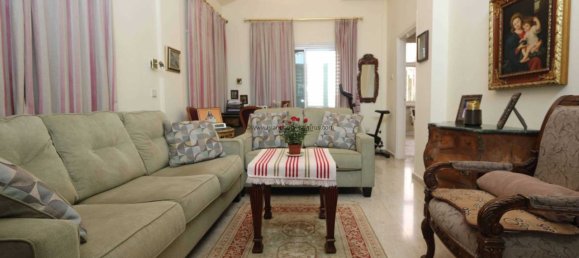 5 bedrooms House in Paralimni, Cyprus No. 23813 9