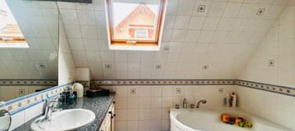 4 bedrooms House in Gagny, France No. 354753 9