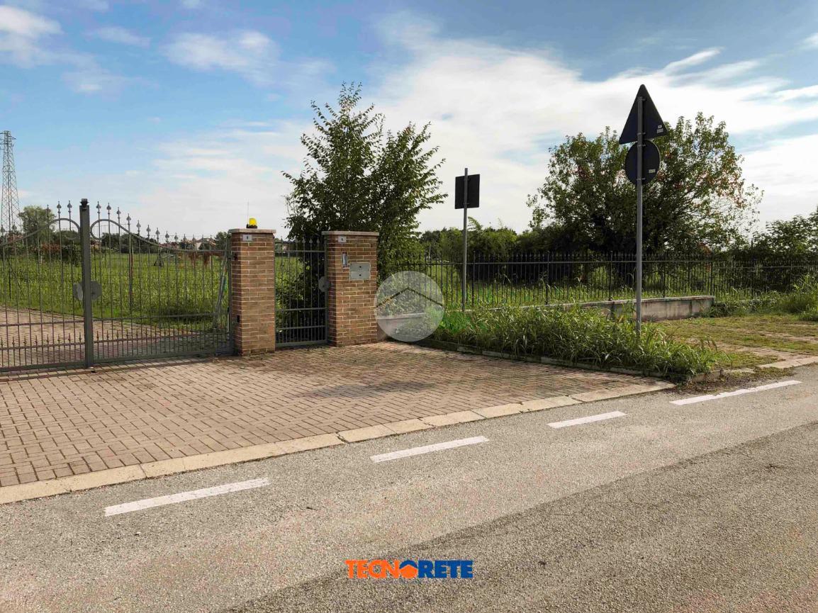 Grundstück in Thiene, Italy 1347m², Nr. 130913