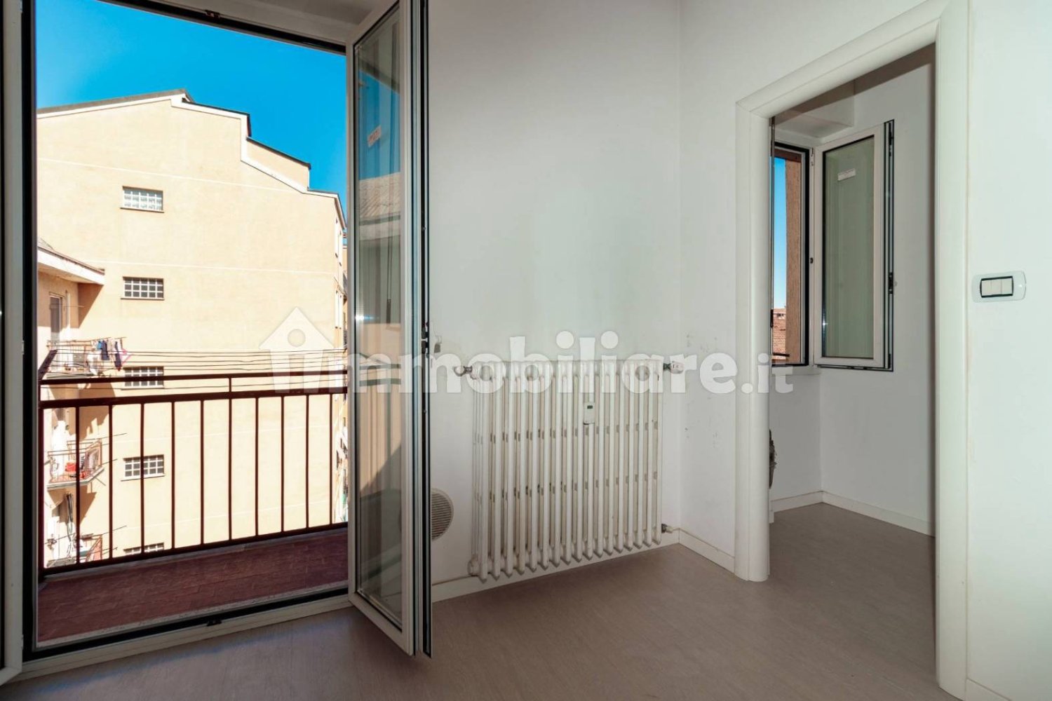 2 rooms Apartment in Corsico, Italy No. 311128