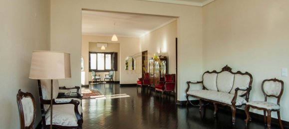 Дом с 8 спальнями в Лиссабон, Португалия № 138817 8