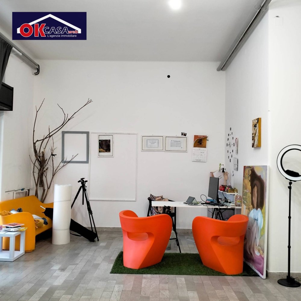 80m² Commercial property in Gorizia, Italy No. 129528