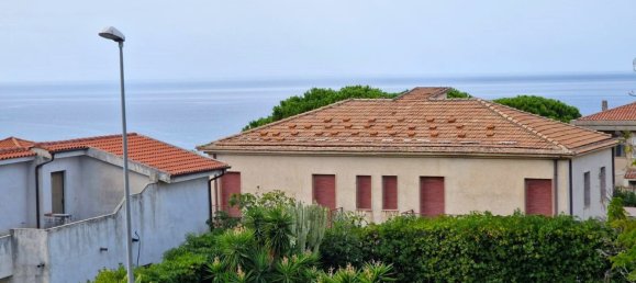 3 rooms Apartment in Bonifati, Italy No. 85309 10