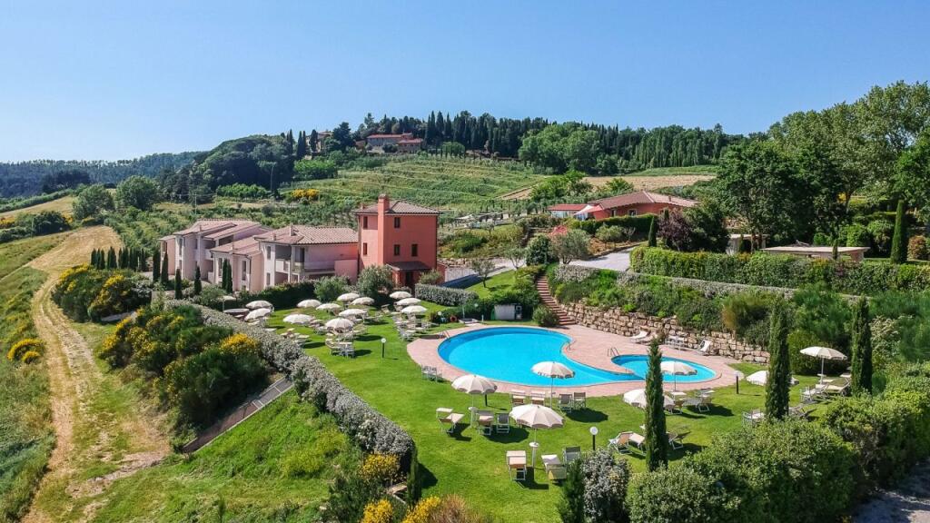 34 Schlafzimmer Schlösser in Gambassi Terme, Italy, Nr. 329325