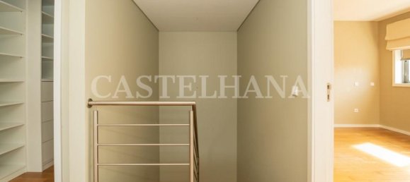 4 غرف نوم منزل ذو طابقين في Matosinhos, Portugal رقم 127690 19