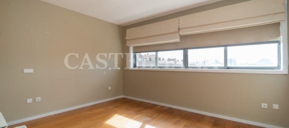 4 غرف نوم منزل ذو طابقين في Matosinhos, Portugal رقم 127690 20