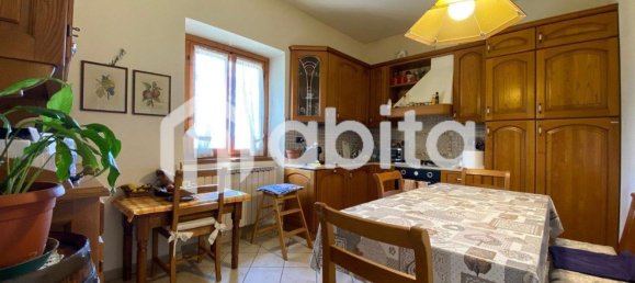 4 bedrooms Apartment in Reggello, Italy No. 360817 6