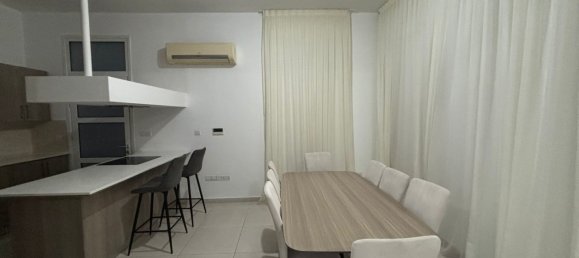 Вилла с 4 спальнями в Ороклини, Кипр № 26019 13