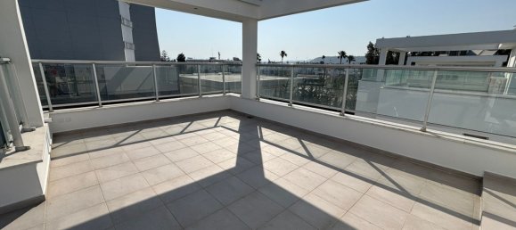 Вилла с 4 спальнями в Ороклини, Кипр № 26019 22