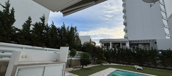 Вилла с 4 спальнями в Ороклини, Кипр № 26019 3