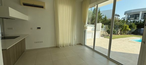 Вилла с 4 спальнями в Ороклини, Кипр № 26019 6