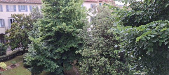 6 rooms Apartment in Florence, Italy No. 40215 9