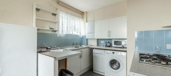 1 bedroom Apartment in Harrow, United Kingdom No. 9372 4