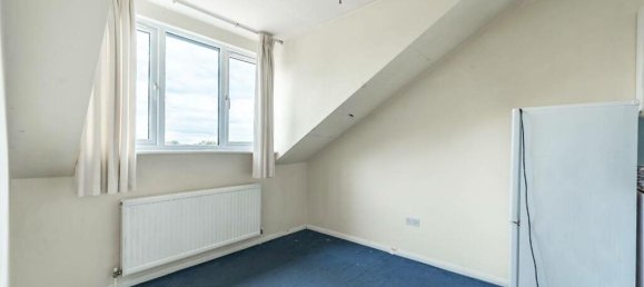 1 bedroom Apartment in Harrow, United Kingdom No. 9372 3