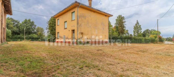 4 bedrooms Villa in San Giovanni in Persiceto, Italy No. 280546 4