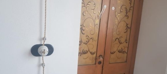 3 bedrooms House in Caresana, Italy No. 252862 7