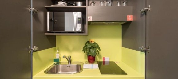 Studio in Le Bourget, France, Nr. 357072 3